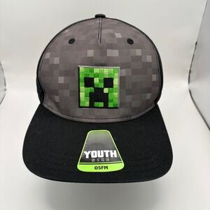 Minecraft Creeper Youth OSFM Snapback Hat Black Green Pixelated Gaming